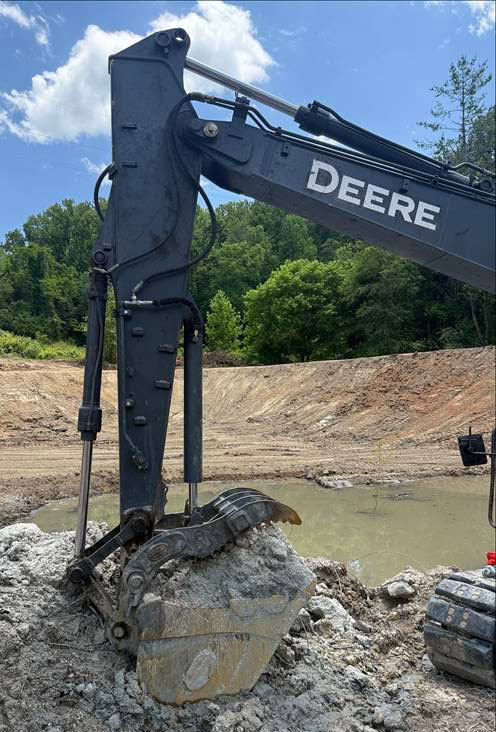2019 John Deere 135G Excavator - Image 14