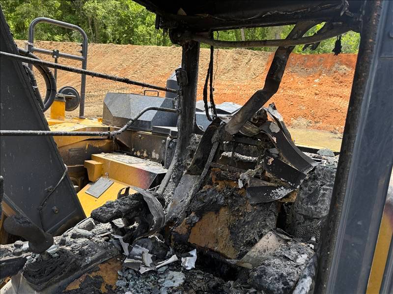 2019 John Deere 135G Excavator - Image 24