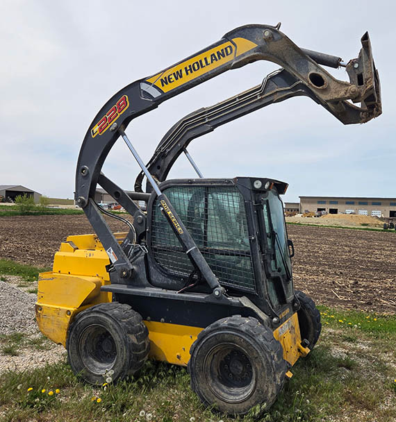 2019 New Holland L228 Skid Steer