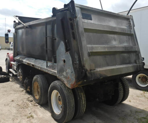 2019 Western Star 4900SB Dump Truck - Image 4