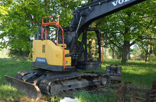 2020 Volvo ECR 145EL Excavator - Image 8