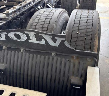 2020 Volvo VNL - Image 33
