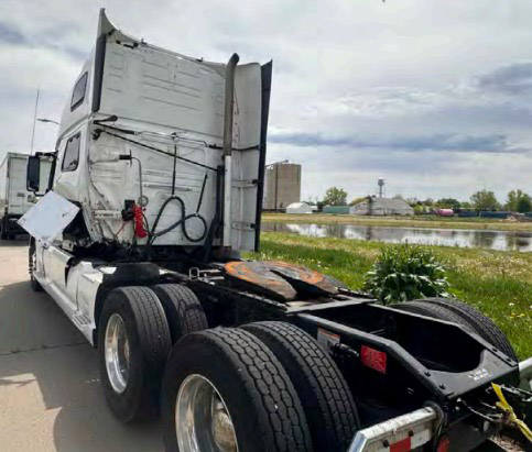 2020 Volvo VNL - Image 5