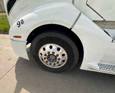 2020 Volvo VNL - Image 9