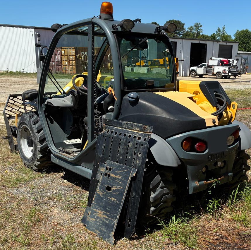 2021 Gehl RS4-14 Telehandler - Image 4
