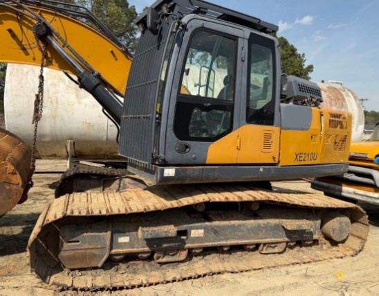 2021 XCMG 210U Excavator