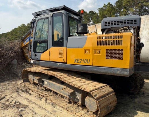 2021 XCMG 210U Excavator - Image 5