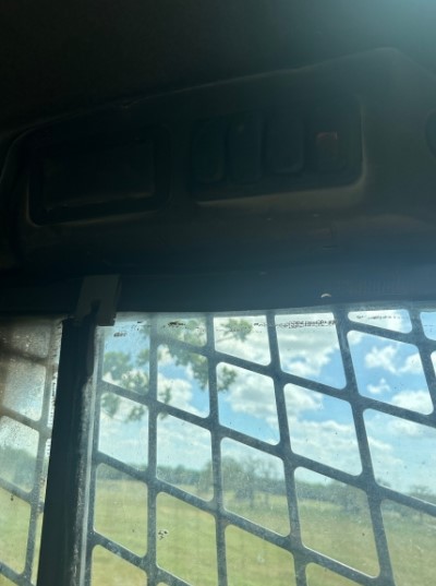 2022 Caterpillar 299D3 XE Skid Steer - Image 10