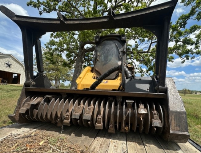 2022 Caterpillar 299D3 XE Skid Steer - Image 2