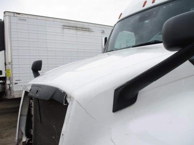 2022 Freightliner Cascadia - Image 14