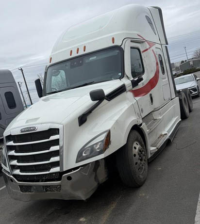 2022 Freightliner New Cascadia - Image 3