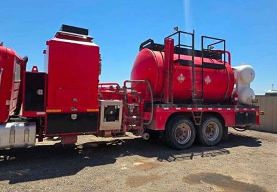 2022 Mack Granite GR64F Hot Oil Injection Truck - Image 10