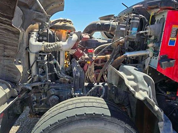 2022 Mack Granite GR64F Hot Oil Injection Truck - Image 18