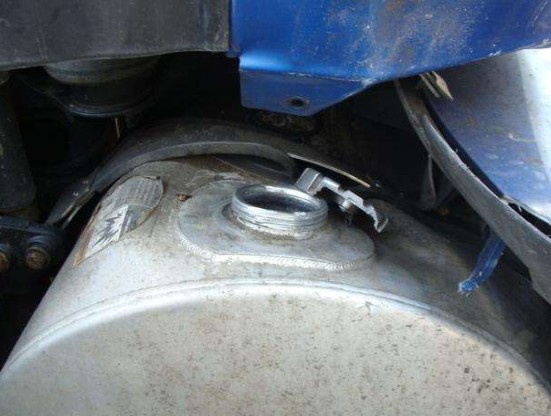 2022 Kenworth T680 - Image 22