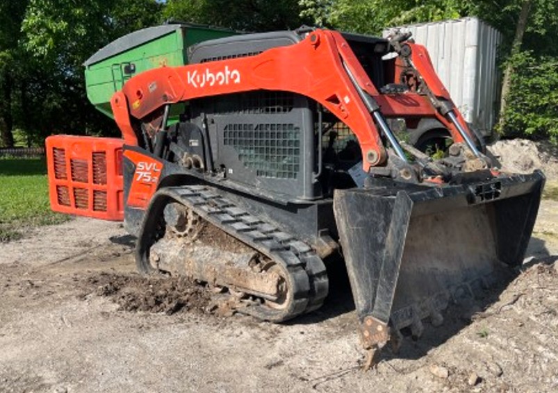 2022 Kubota SVL 75-2 Compact Track Loader - Image 2