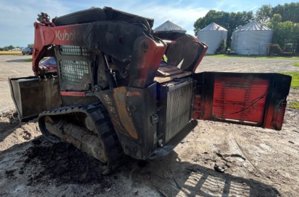 2022 Kubota SVL 75-2 Compact Track Loader - Image 7