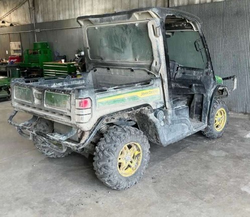2023 John Deere Gator XUV 835M - Image 5
