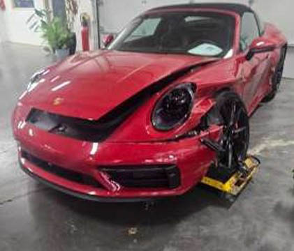 2023 Porsche 911 GTS Targa 4 - Image 5