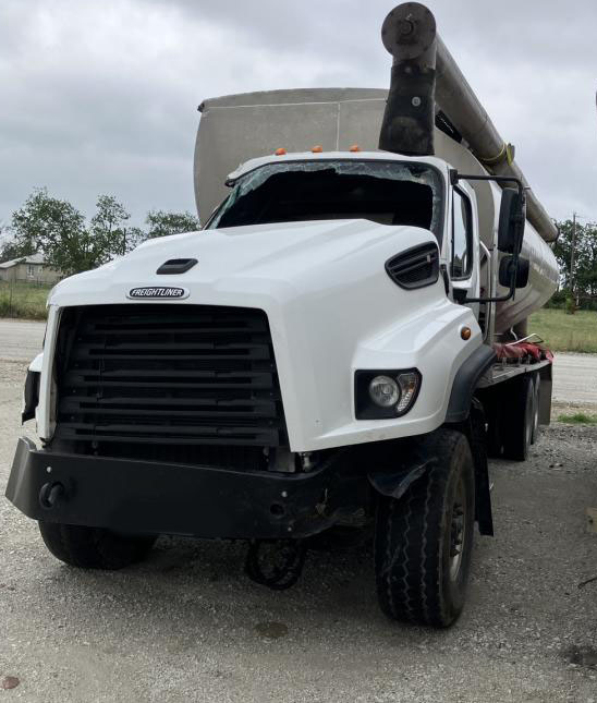 2024 Freightliner 114SD Feed Truck - Image 2