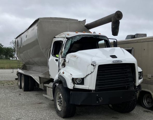 2024 Freightliner 114SD Feed Truck - Image 5