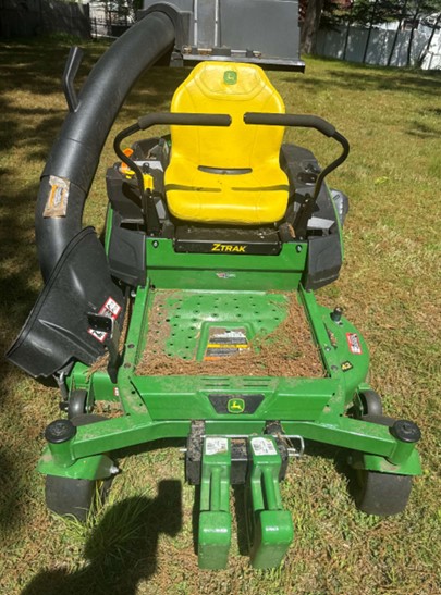 2024 John Deere Z315E Zero Turn Mower