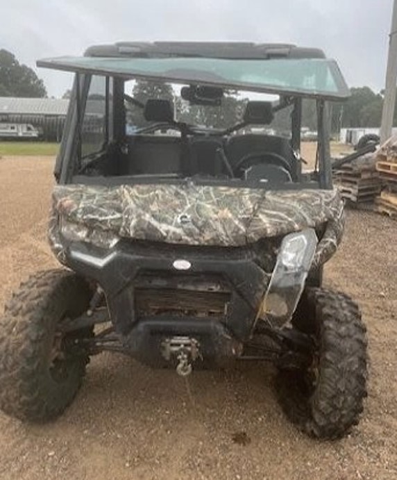 2025 Can-Am Defender UTV