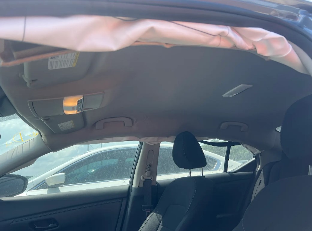 2025 Nissan Sentra S - Image 8