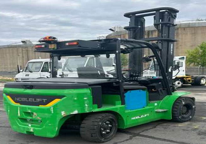 2025 Noblelift FE4175N Forklift - Image 2