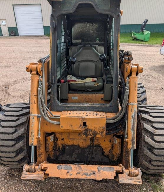2007 Case 445 Skid Steer - Image 6