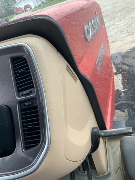 2023 Case IH 400 Magnum Tractor - Image 10
