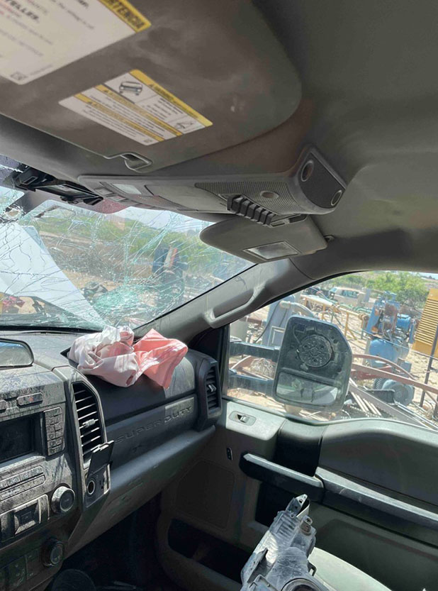 2020 Ford F600 with 2020 Summit 6620 Crane - Image 13