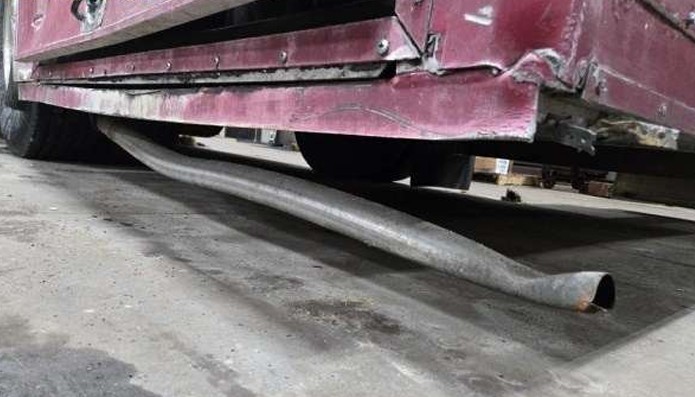 2009 Ford F750 OSV EXP Office Truck - Image 14