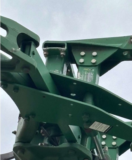 2009 John Deere 2210 Field Cultivator - Image 9