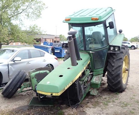 John Deere 4440 Tractor