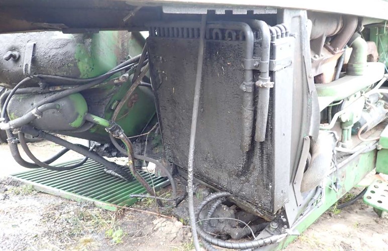 John Deere 4440 Tractor - Image 12