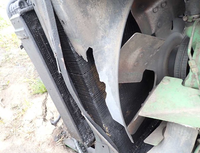 John Deere 4440 Tractor - Image 13