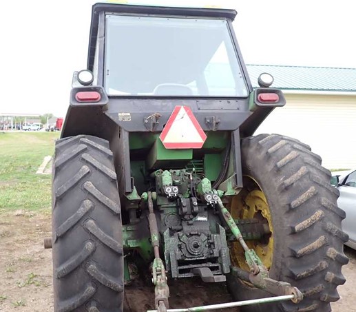 John Deere 4440 Tractor - Image 2