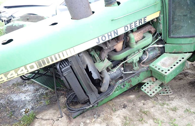 John Deere 4440 Tractor - Image 3