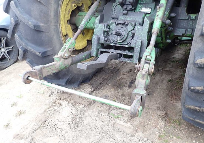 John Deere 4440 Tractor - Image 6