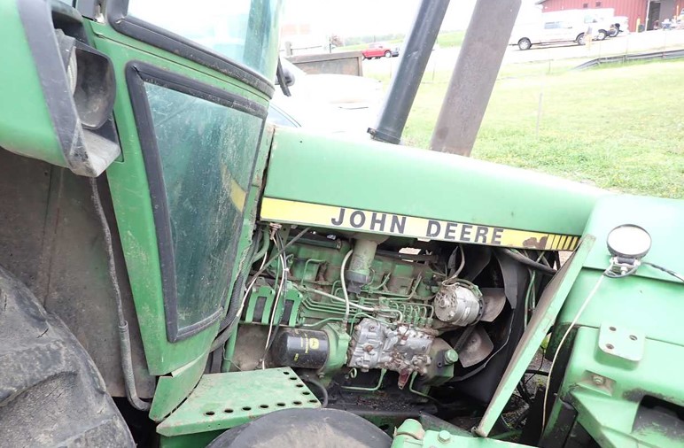 John Deere 4440 Tractor - Image 8