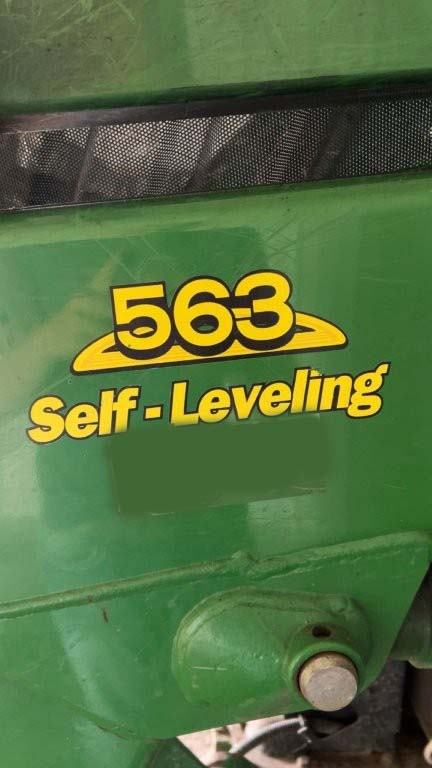 2010 John Deere 5105M Tractor - Image 4