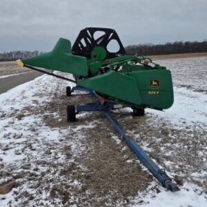 John Deere 925F Header