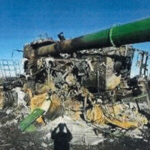 2017 John Deere s680 Combine with Header