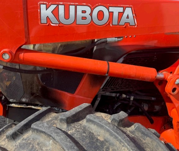 2018 Kubota M5-111 Tractor - Image 5