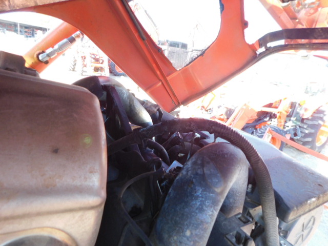 2022 Kubota M5-111 Tractor - Image 32