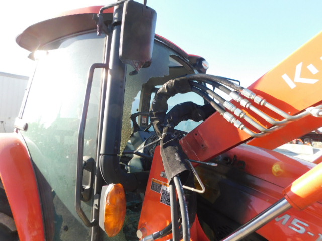 2022 Kubota M5-111 Tractor - Image 41