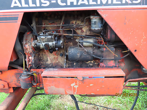 1970 Allis Chalmers 170 Tractor - Image 3