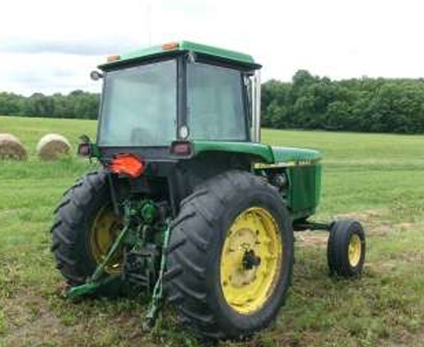 1980 John Deere 4440 Tractor - Image 4
