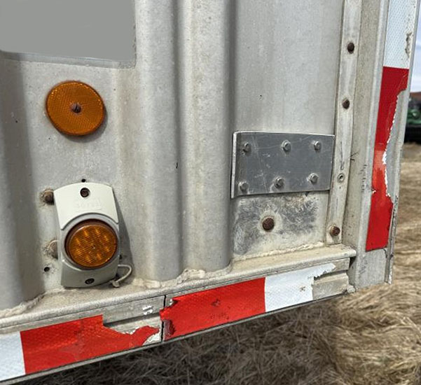 1980 Wilson AGH-500 Grain Trailer - Image 5