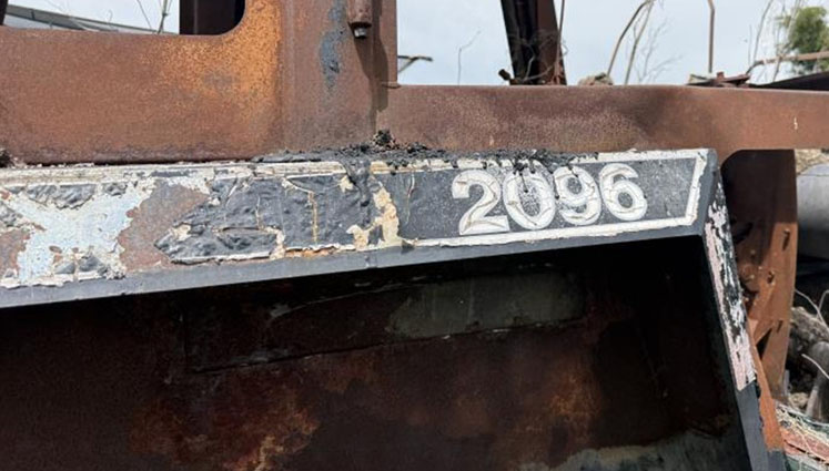 1984 CASE IH 2096 Tractor - Image 6